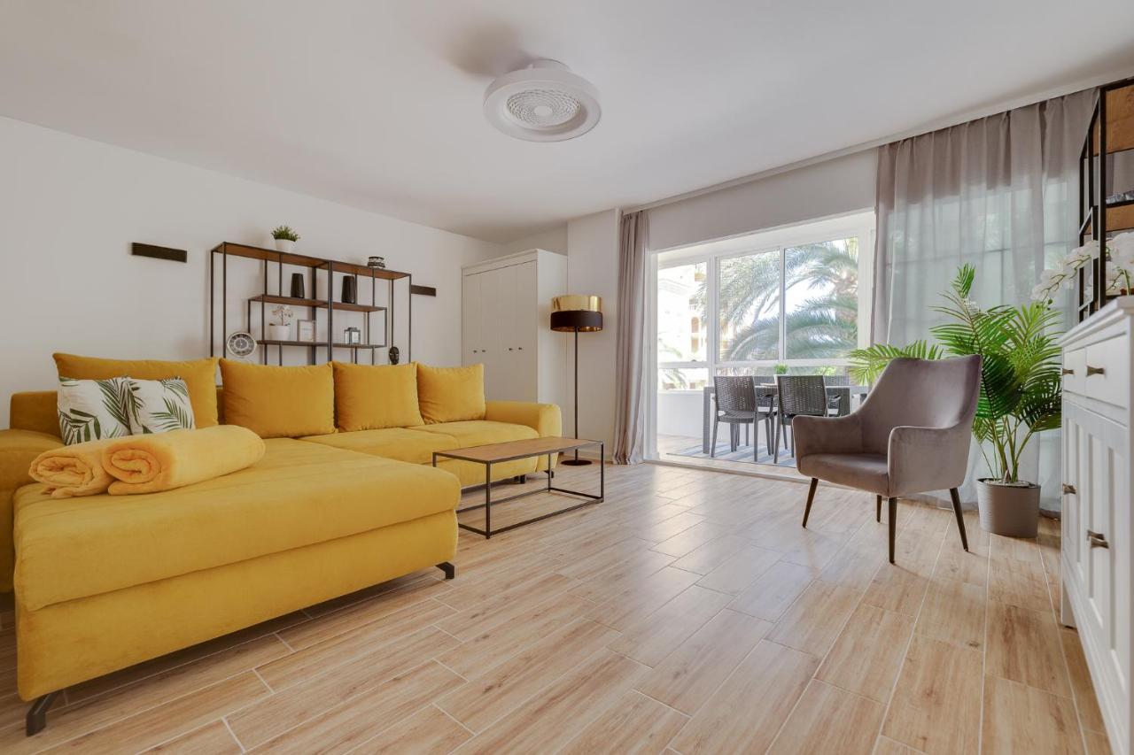 Apartament Palm Beach-El Palmeral Torrevieja Exterior photo